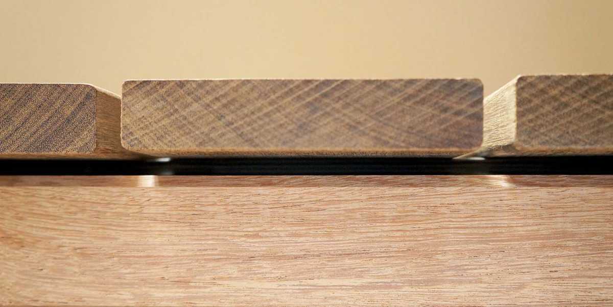 Distanzprofil GUMO D 10 m Rolle – 15 mm x 7 mm – Konstruktiver Holzschutz & Belüftung für Terrassenunterkonstruktionen